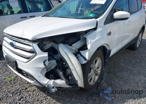 2018 Ford Escape Se z USA, uszkodzony, nr VIN 1FMCU9GDXJUA93727